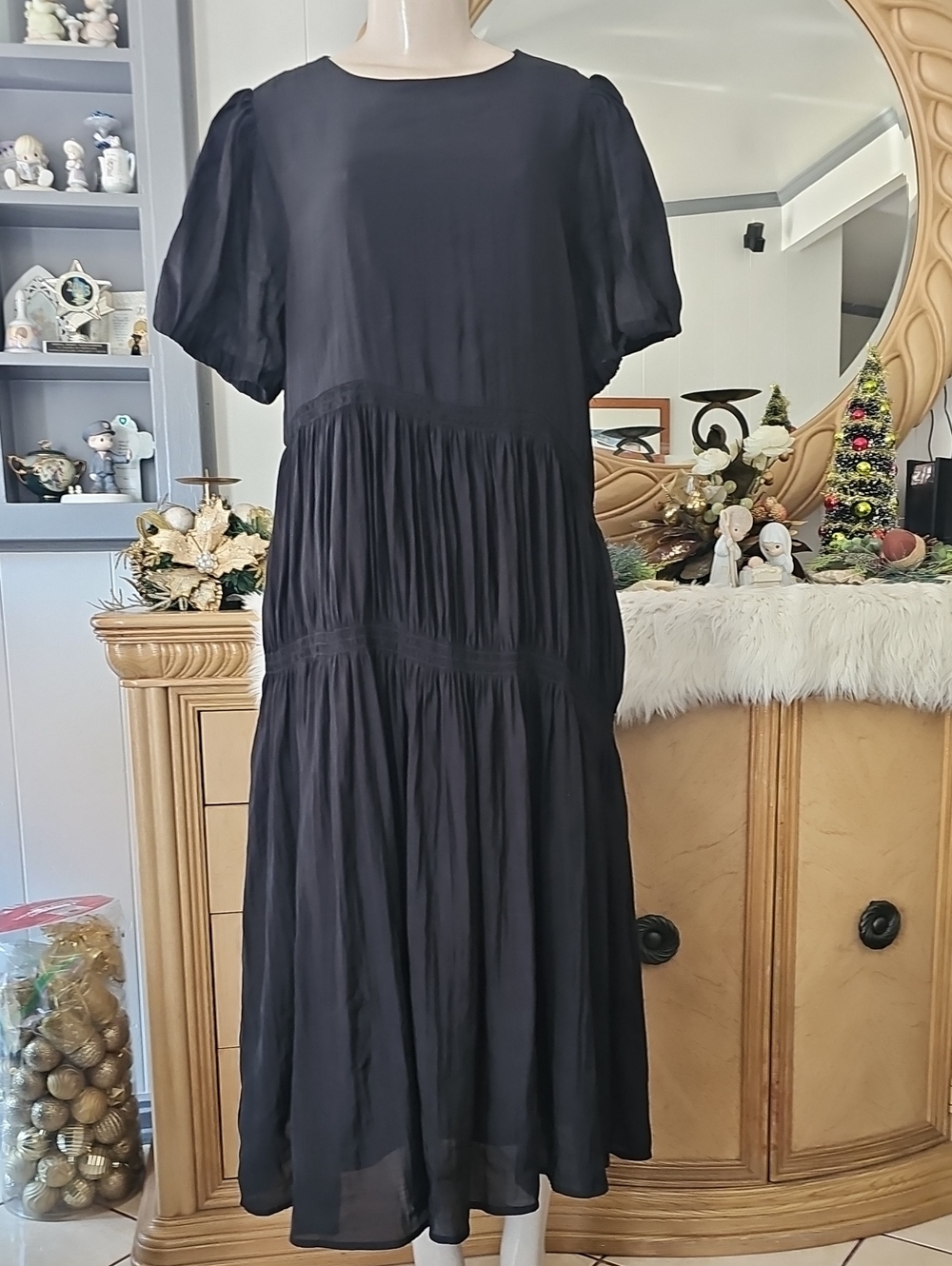 Melloday Black Tiered Puff-Sleeve Midi Dress - Size Large